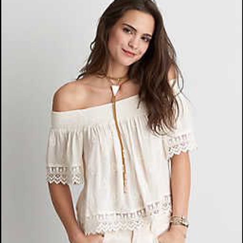 American Eagle Outfitters Top